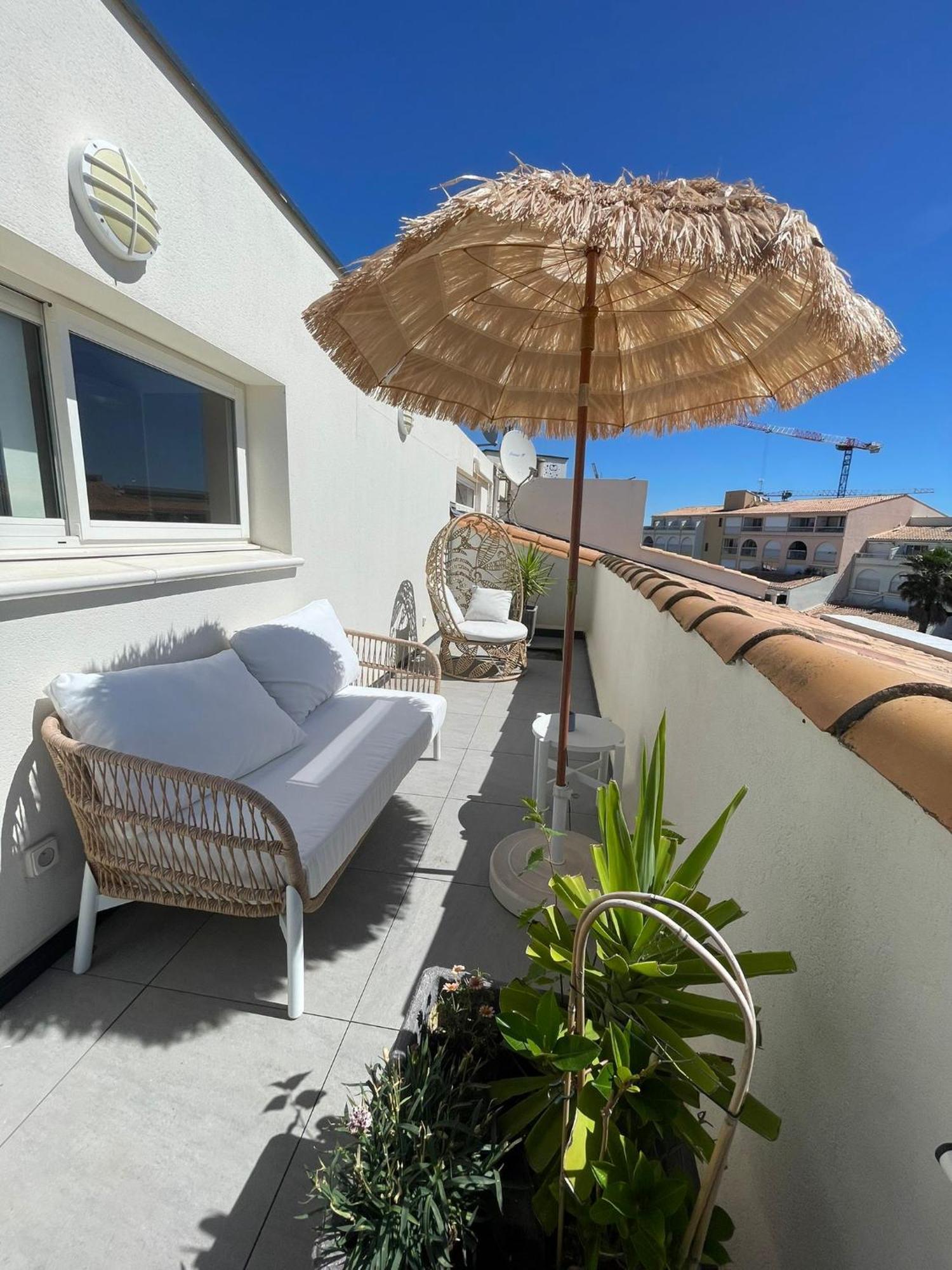 Hotel Eve Cap D'Agde Village Naturiste Exterior photo