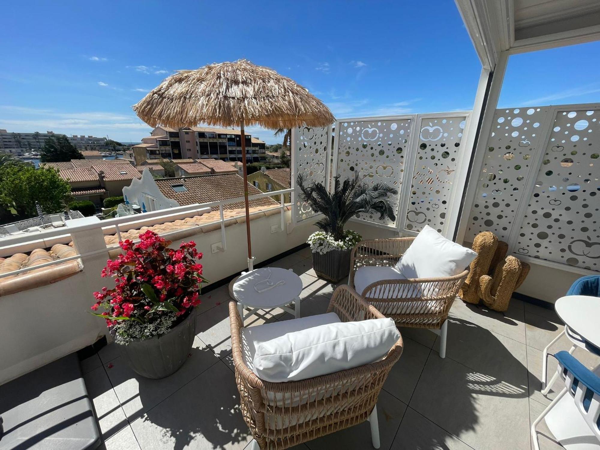 Hotel Eve Cap D'Agde Village Naturiste Exterior photo