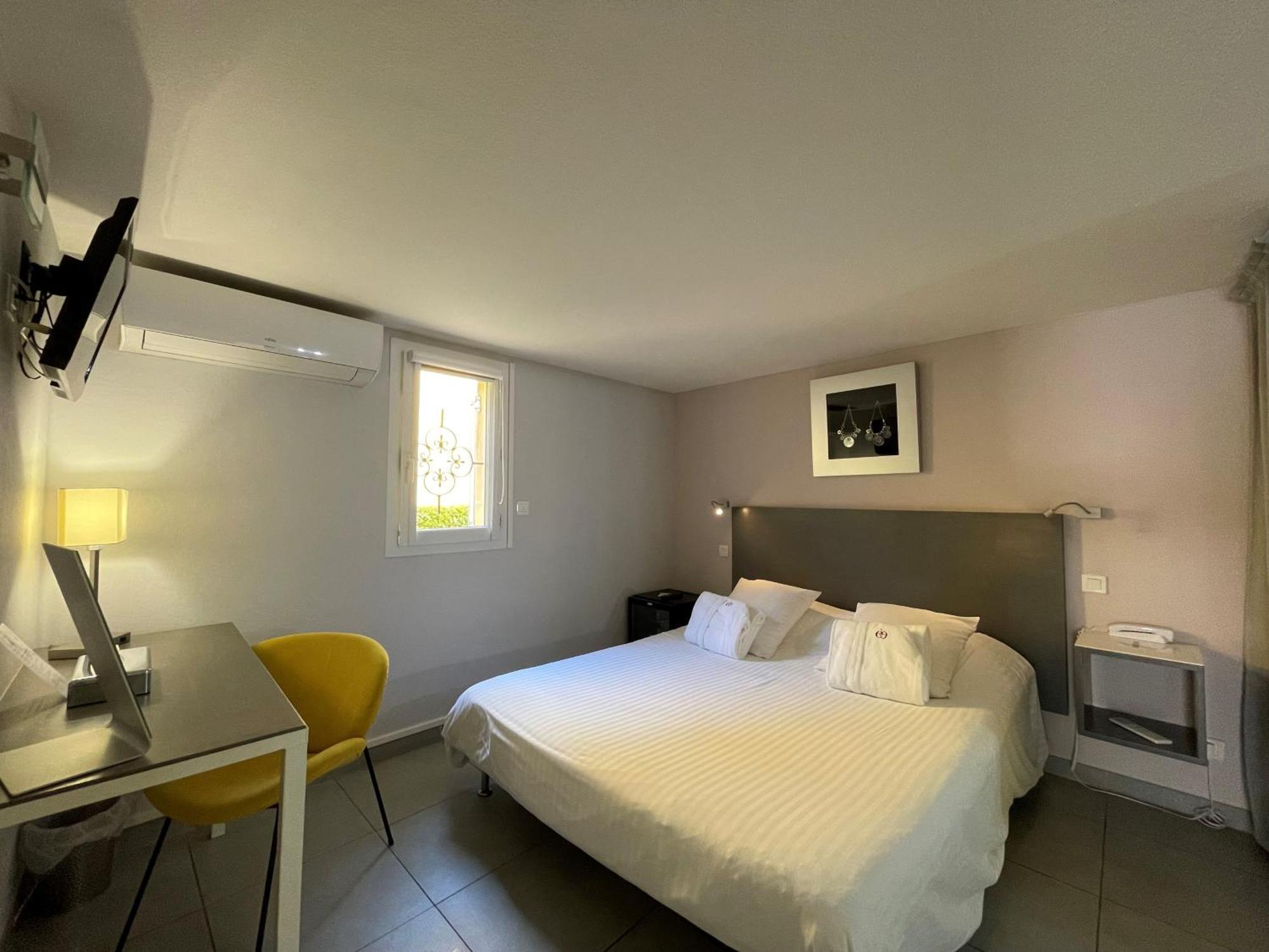 Hotel Eve Cap D'Agde Village Naturiste Exterior photo