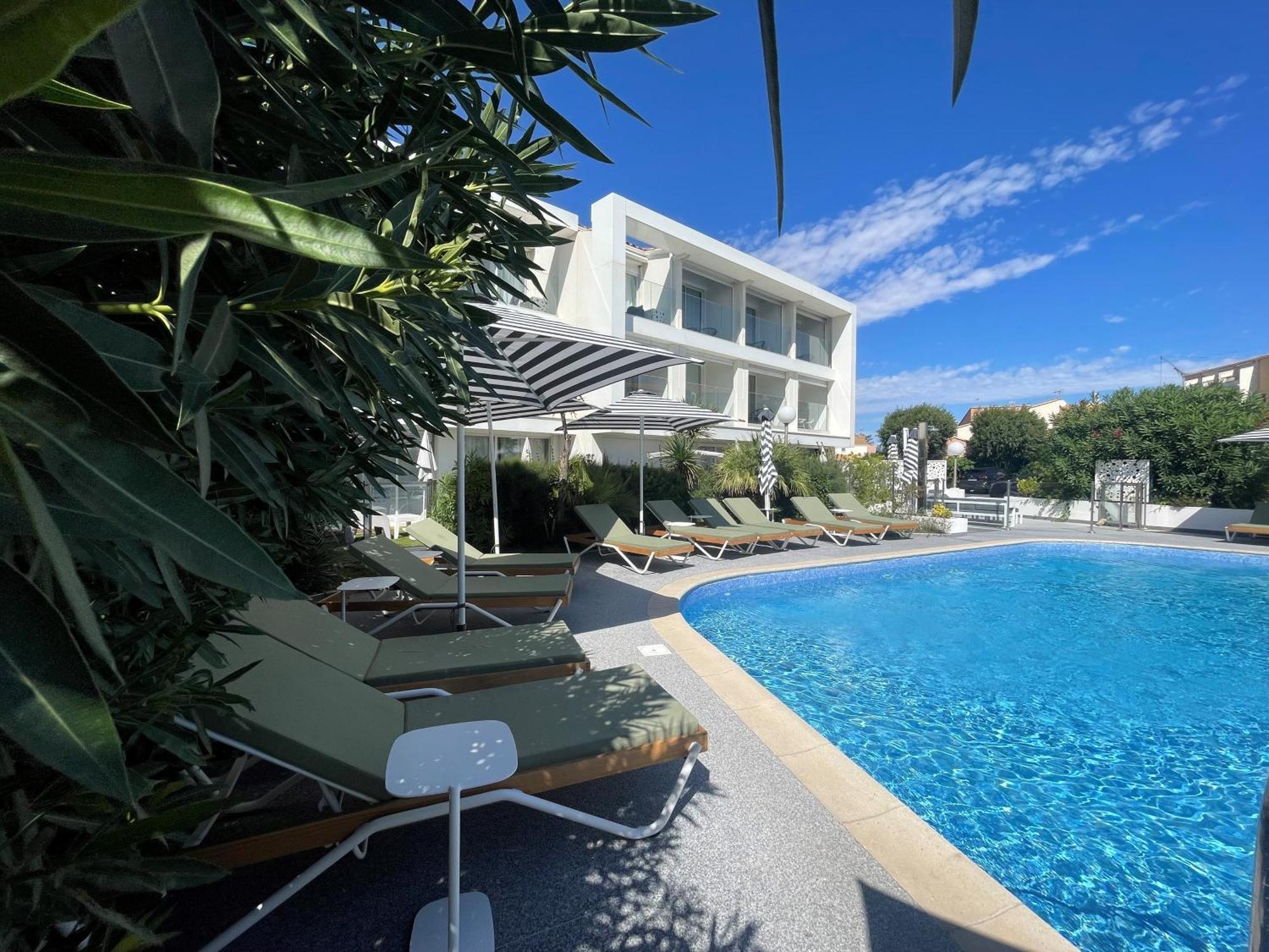 Hotel Eve Cap D'Agde Village Naturiste Exterior photo